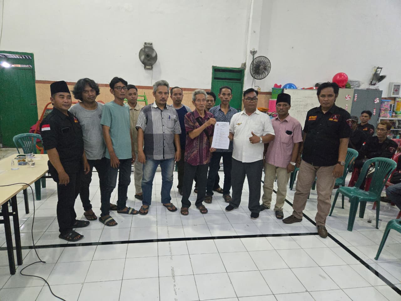 Foto Bersama Juru Parkir